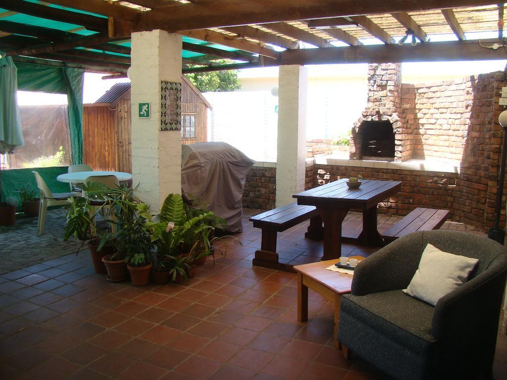 Aqua Marine Guest House Port Elizabeth Exterior foto
