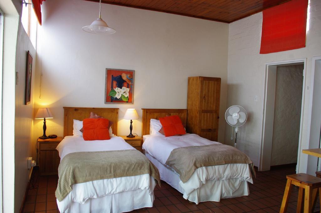 Aqua Marine Guest House Port Elizabeth Exterior foto